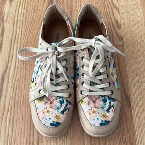 Cobb Hill by New Balance Amalie Lace Tan Leather Sneakers